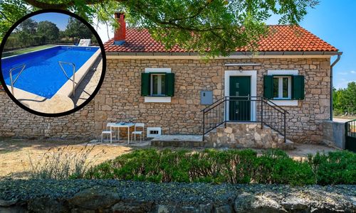 House STiKA Rupe
