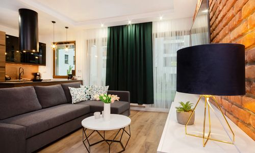 Al. Rzeczypospolitej 8/86