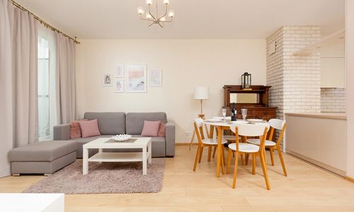 Al. Rzeczypospolitej 20/66