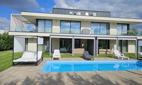 Almadi Luxus Apartman 3 Balatonalmádi