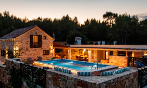 Ház Családok Részére Medencével Basina, Hvar - 23475 Basina