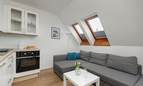 Energetyków 8/4^
