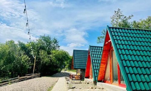 Cabana Catunu’ lui Emil Ariceștii Zeletin