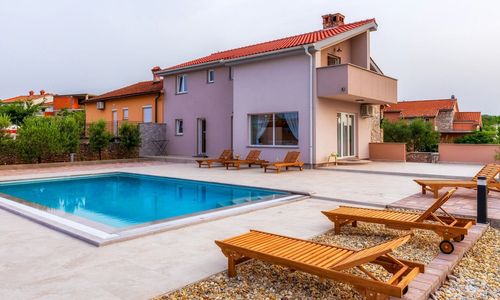 Holiday House Prevolt Dobrinj