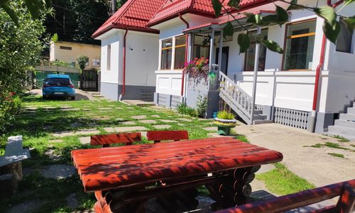 Casa Little Bear Bușteni