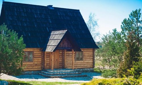 Chata w Mirowie Niegowa