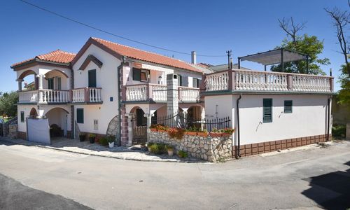 Apartments Ledinko 2 Privlaka
