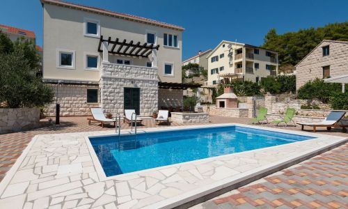 House Sandra Lumbarda