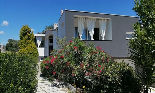 Apartments Dora 2 Bibinje
