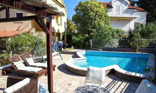 Apartmanok Medencével Stari Grad, Hvar - 22629 Stari Grad