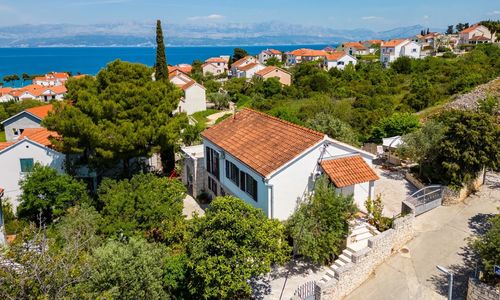 Nyaralóház Parkolóhellyel Sutivan, Brac - 23075 Sutivan
