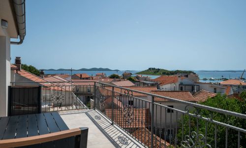 Nyaralóház Parkolóhellyel Pakostane Biograd - 23466 Pakoštane