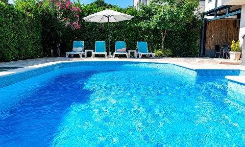 Apartmanok Családok Részére Medencével Pula - 23595