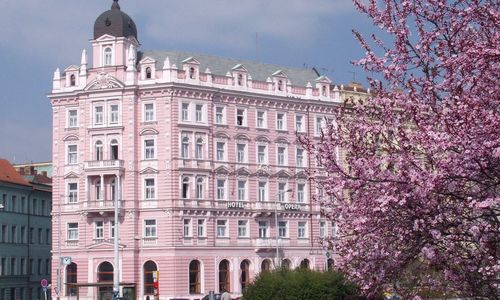 Hotel Opera ****