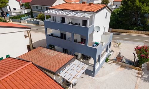 Apartments Najam Skundric Vir