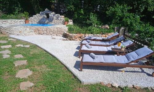 House Mali dvori Krivodol