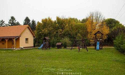 Nefelejcs I. Panzió Szigetbecse