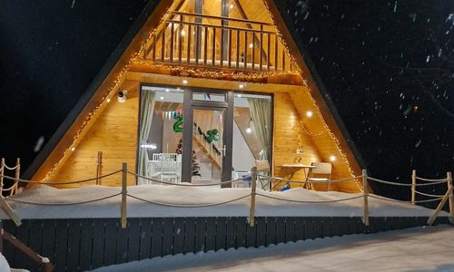 Casa Iulia și Ana Zărnești