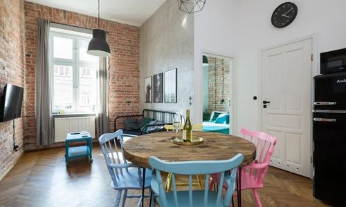 Discover Kraków/Apartamenty Loft rodzinne/Kraków ul. Rakowicka 3