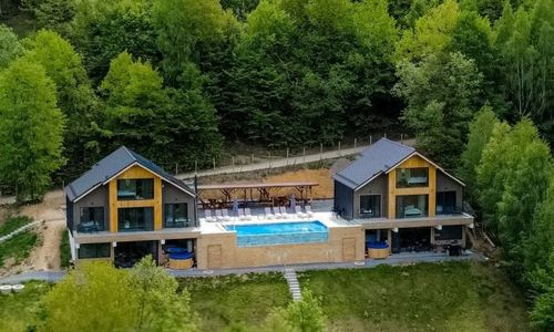 Cabanele Carmel Muntele Rece