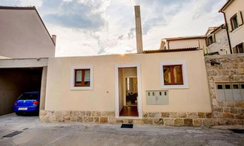 Apartman Candy Split