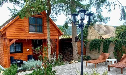 Faház a fenyők alatt - Borostyánkút Wellness Home  II. Bakonybél