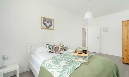 Wojskowa 24 | Komfortowy Apartament | Parking Poznań 