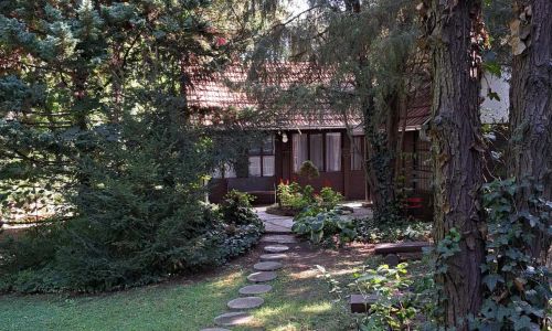 Vadvirág Vendégház Surány Pócsmegyer