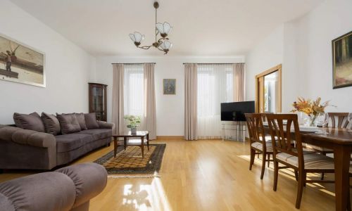 Tyniecka 27 | Rodzinny Apartament | Parking Warszawa