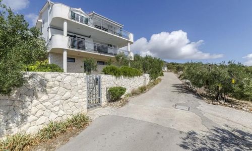 Apartments Mil Sevid