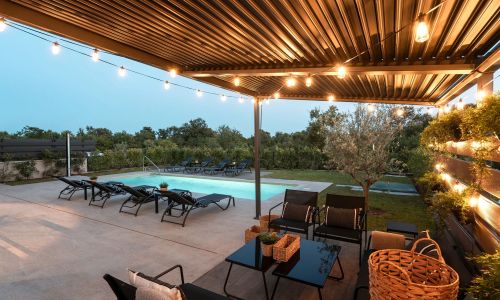 Villa Palazzina I s bazenom i wellnesom Vranici
