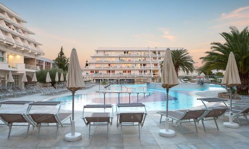Hotel Olympia **** Vodice