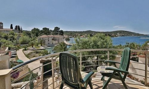 Robinzoni Apartmanok A Tenger Mellett Drvenik Veliki, Drvenik - 23892 Drvenik Veliki