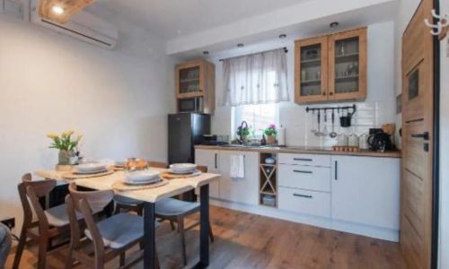 Michałówka domek w górach przy lesie -Energylandia 