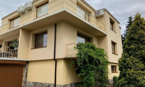 Komfortowe mieszkanie z klimatyzacją i parkingiem Głowno 