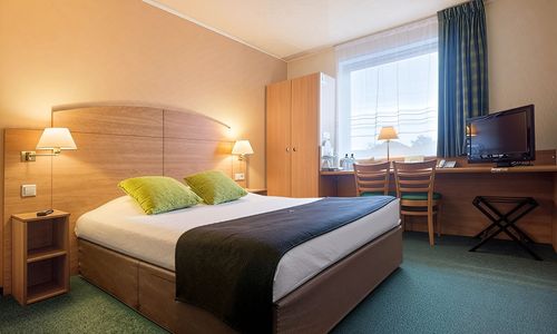 Hotel Campanile Poznań