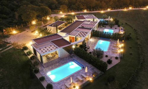 Villa Royal Green Resort Nin