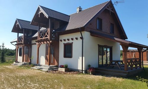 MILOCHÓWKA - dom drewniany bliźniak Wdzydze Tucholskie