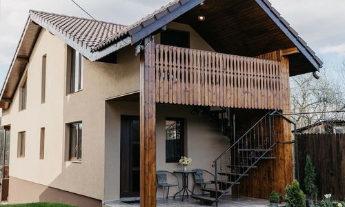 Edant House Poienari