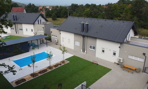 House Evermore 2 Lovinac