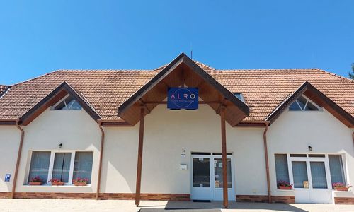 ALRO Stúdió Apartmanház Balatonszárszó