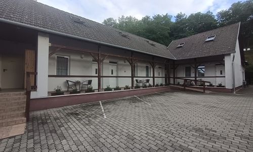 HamvasDomb Vendégház Egerszalók