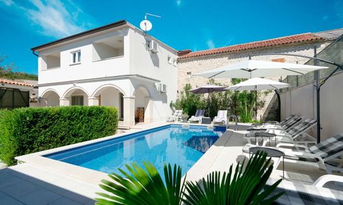 Villa Martin Kringa Trinjan