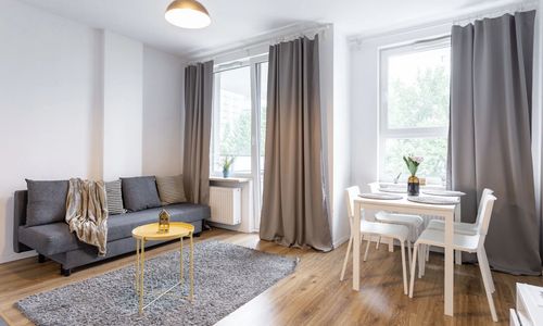 Golden Apartments Warsaw - Stylish & Sunny - Pereca Residence, City Center