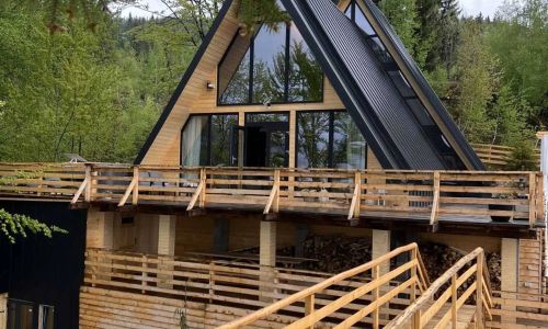 Cabana Black Roof Mătișești