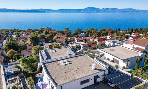 Apartment Island Beauty 2 Njivice