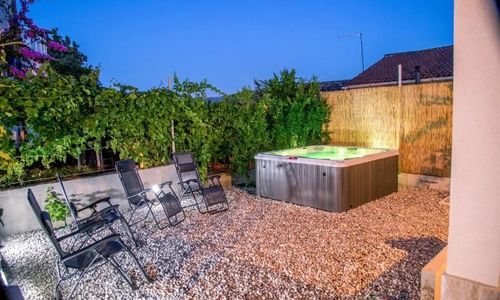 Apartmanok A Tenger Mellett Vrboska, Hvar - 24967 Vrboska