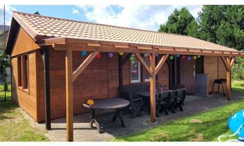 Kaszubska Chatka Kamienica Królewska