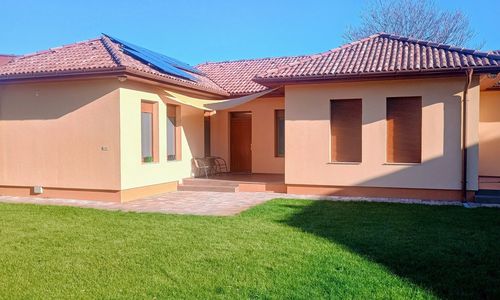 MediterranHouse Kiskunfélegyháza