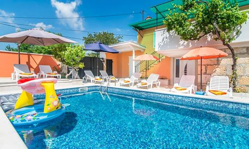 Vendégház Tinjan - CIS403